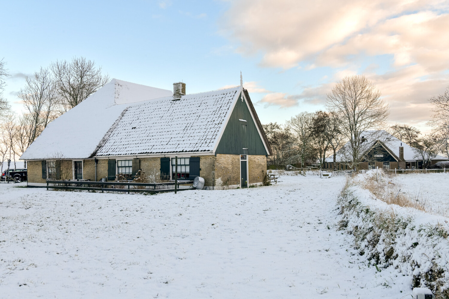 Winter bij het museum